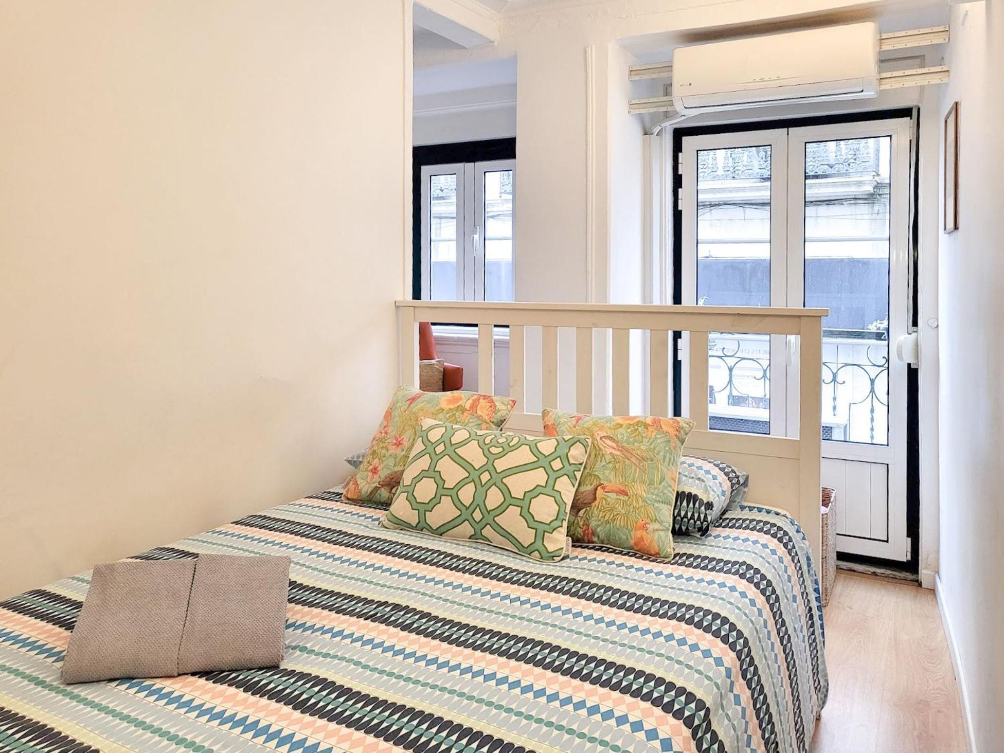 Need Is Lisbon- Downtown Appartement